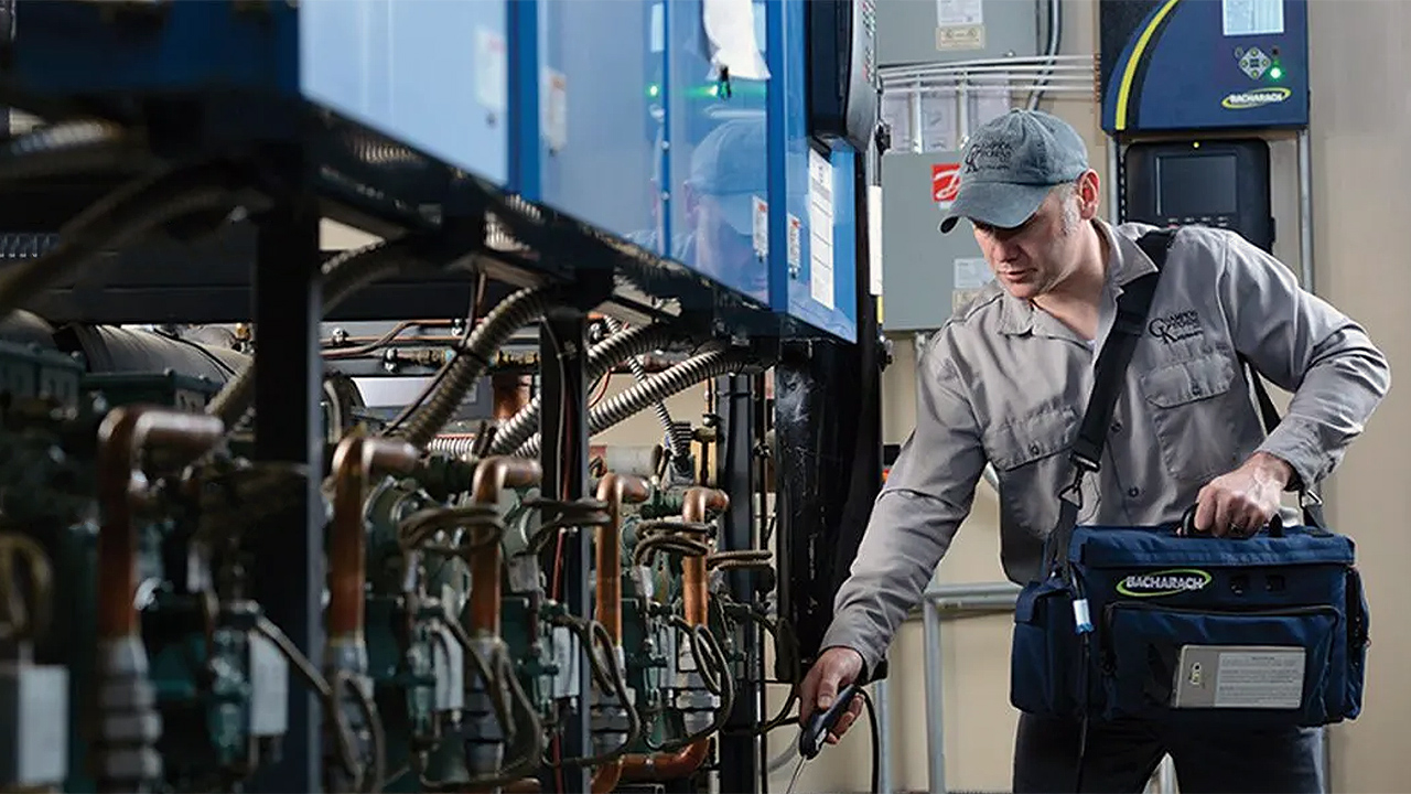 تشخیص و رفع نشتی چیلر و سیستم‌های برودتی: راهنمای کامل و کاربردی